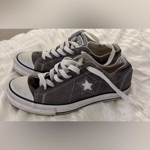 Converse Gray Star Women's Athletic Sneakers